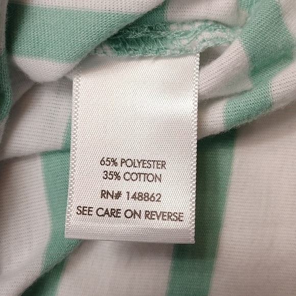 Torrid classic fit womens top size 4X - Picture 4 of 9